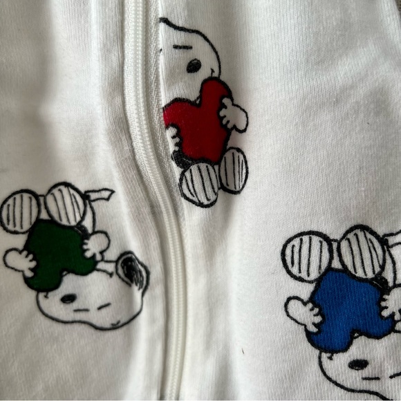 Hanna Andersson Snoopy Love Sleeper 0-3M - Picture 2 of 3